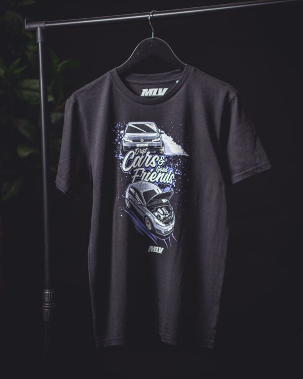 DRIFT CARS AND FRIENDS T-PAITA